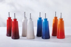 Le Creuset Signature Öl-& Essigset -Le Creuset Store 578833 01 70 ProductImageCollection 5ef13c47d8