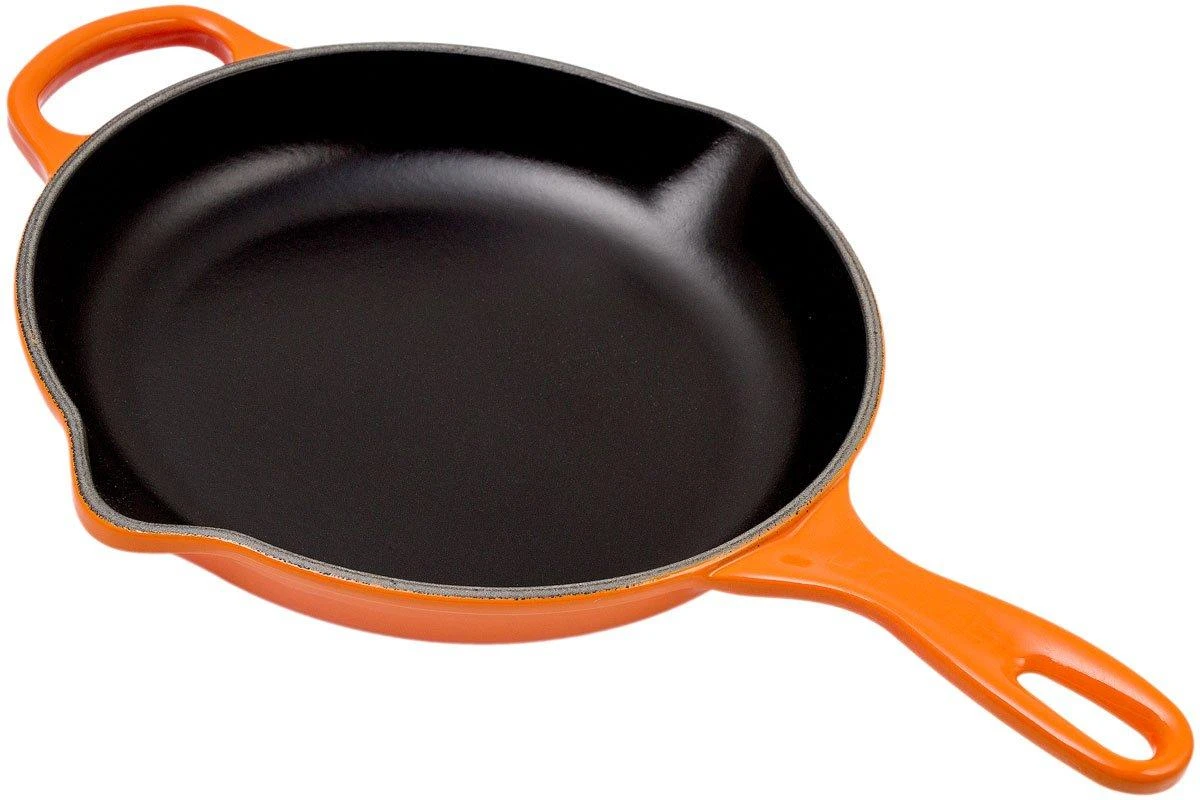 Le Creuset Gusseisen Stielkasserolle 23 Cm Rund, Orange-rot 3 Le Creuset Gusseisen Stielkasserolle 23 Cm Rund, Orange-rot