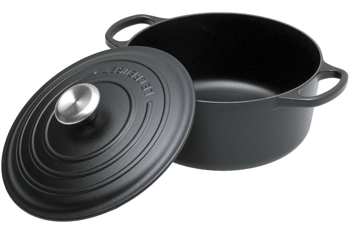 Le Creuset Bräter/Cocotte 24 Cm, 4,2 L Schwarz 4 Le Creuset Bräter/Cocotte 24 Cm, 4,2 L Schwarz – Bild 2