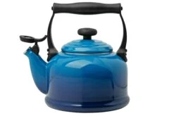 Le Creuset Tradition 40102022200000 Wasserkessel 2,1L, Azure