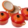 Le Creuset Les Céramiques Mini-Cocotte Set 10 Cm, Orange-rot 2 Le Creuset Les Céramiques Mini-Cocotte Set 10 Cm, Orange-rot -Le Creuset Store LC91006900090010 01 le creuset